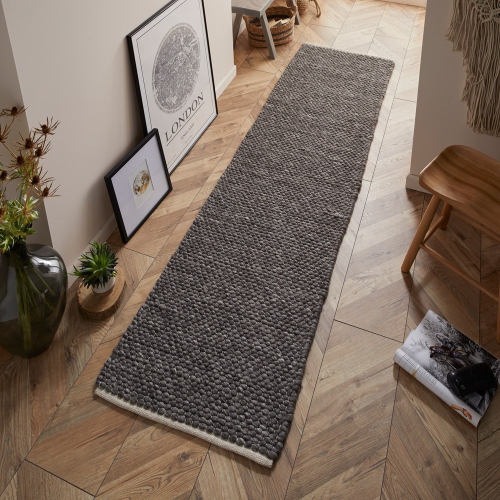 Savannah Plain Wool Rug in Charcoal Grey